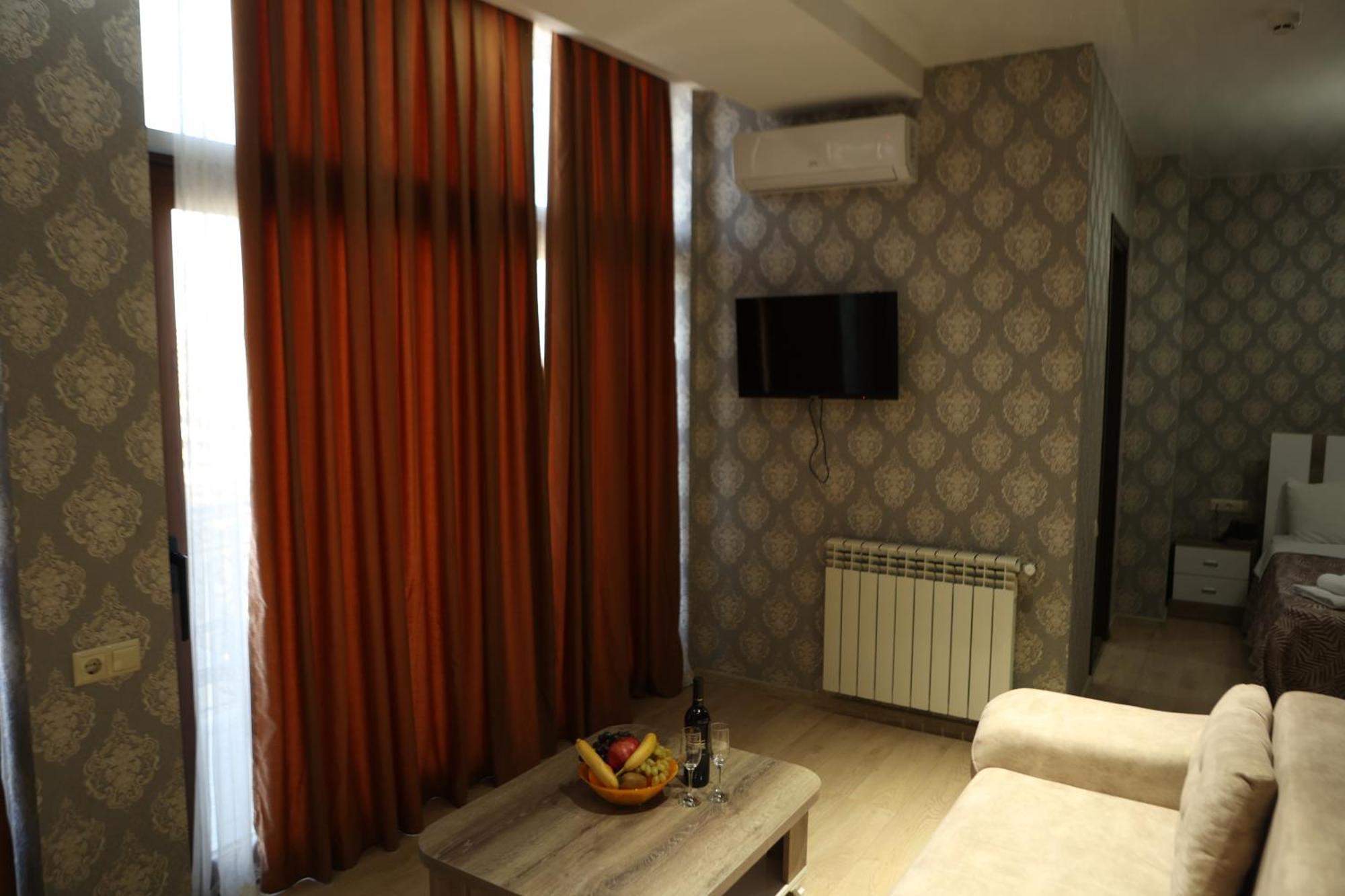 Dream Tower Hotel Batumi Luaran gambar