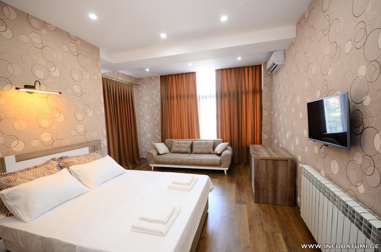 Dream Tower Hotel Batumi Luaran gambar