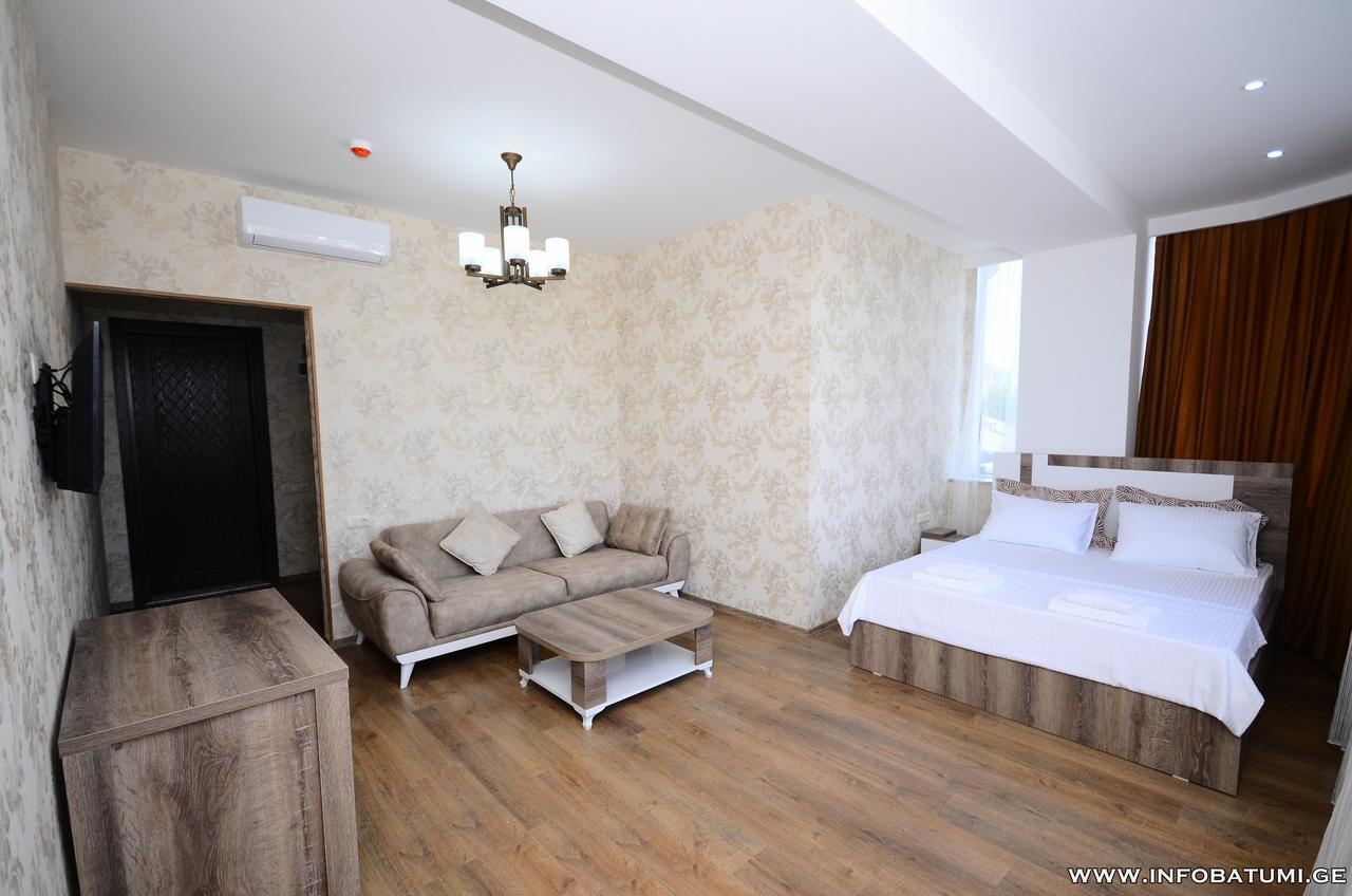 Dream Tower Hotel Batumi Luaran gambar