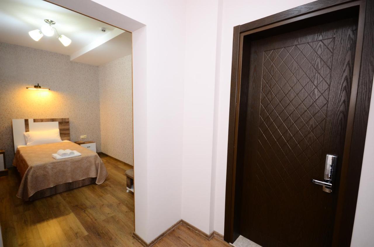 Dream Tower Hotel Batumi Luaran gambar