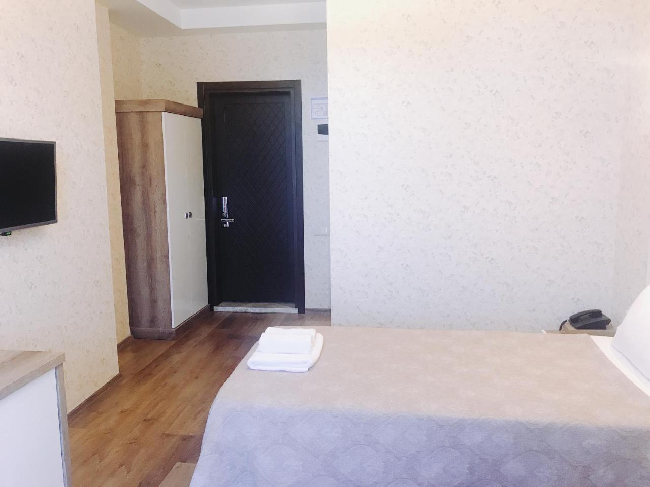 Dream Tower Hotel Batumi Luaran gambar